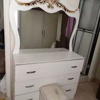 میز آرایش