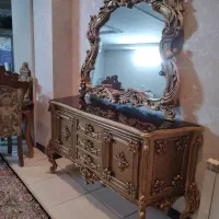 کنسول به همراه ایینه