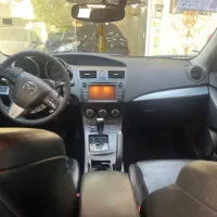 مزدا نیو تیپ 4