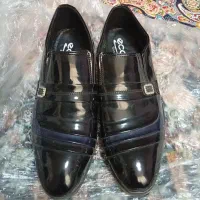 کفش سایز 40