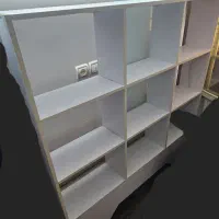 کمدام دی اف ویترینی