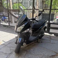 J200 مشکی
