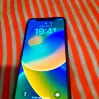 گوشی ایفون 256 xs درحد نو باطری 75درصد