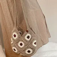 فروش صندل و کیف مکرومه