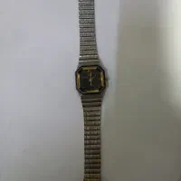 ساعت omax