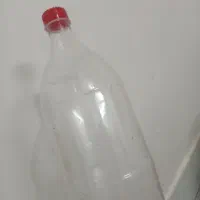 شیشه تمیز نوشابه ای
