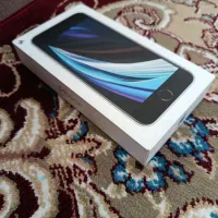 گوشی  آیفون اس ای ۸