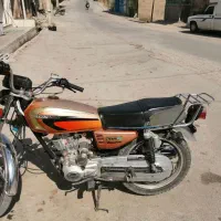 200 نیکتاز