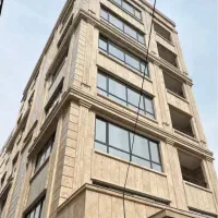آپارتمان-غرق-نور-سه-نبش-پارکینگ-اختصاصی