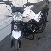باکسر ۱۸۵ مدل ۱۴۰۴ تک‌برگ،بسیار کم‌کار و در حد نو