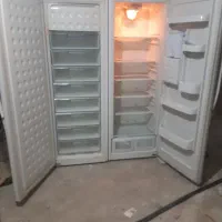 یخجال وفریزر دوقلو بدون برفک در حد نو بشرط میدم