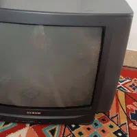 تلوزیون و زیر تلوزیون شیشه ای