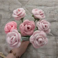 شاخه گل رز بافتنی