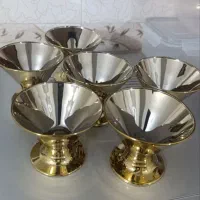 بستنی خوری طلایی