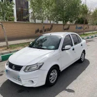 ساینا مدل ۱۴۰۰ بی رنگ