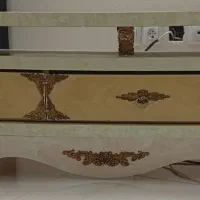 میز تیوی
