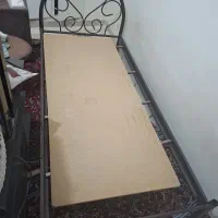 تخت خواب یکنفره فلزی