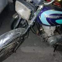 هندا مزایده ای