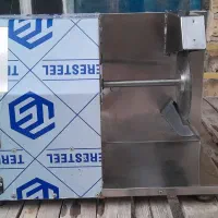 دستگاه خرد کن مرغ و ماهی