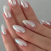 کاشت ناخن و پدیکور