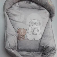 آغوشی نوزادی