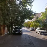 ۴۵ متر جنوبی/بلوار بیژن/سه طبقه تکواحدی/طبقه اول