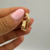 گوشواره تراشدار