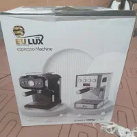 تعویض یک دستگاه اسپرسوساز بااجاق گاز وکابینت
