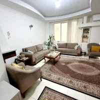 هفتگی ماهانه روزانه (پاره وقت) در قلب تهران