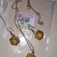 ست  گردنبتد و گوشواره