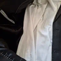 2عدد کت شلوار مشکی و قهوه ای طلایی
