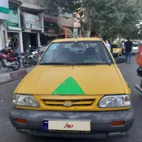 تاکسی پراید