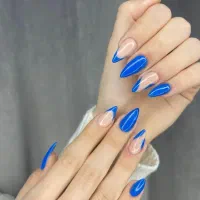 خدمات آموزش کاشت ناخن مژه لیفت ولمینت ابرومژه تاتو