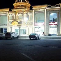 یک باب پاساژ دارای ۴ مغازه