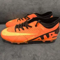 کفش استوک بلند فوتبال