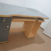 میز کامپیوتر