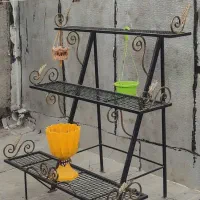 فروش زیرگلدونی پایه گل آهنی سه طبقه زیر قیمت۹۰۰م۹