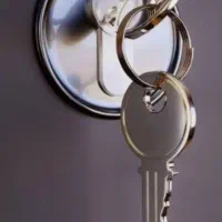 قفل و کلیدسازی سیار شبانه روزی (سراسر اراک) مهدی