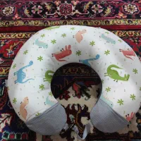 بالشت شیردهی