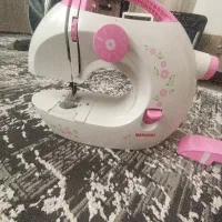 چرخ خیاطی وگلدوزی