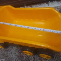 ماشین اسباب بازی خیلی بزرگ