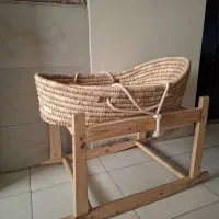گهواره حمل نوزاد (سبد) با پایه