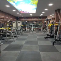 باشگاه ورزشی آفاق ( بلوار فرصت شیرازی)