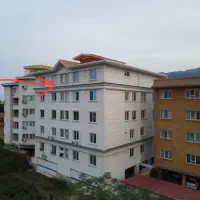 آپارتمان-165-متری-در-ابتدای-بلوار-سرولات