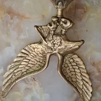عقاب برنجی