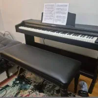 پیانو رولند Roland RP 102 کار کرده و تمیز