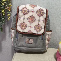 کوله پشتی مقاوم و سنتی