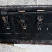 صندوق قدیمی