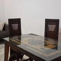 میز ناهار خوری چوبی