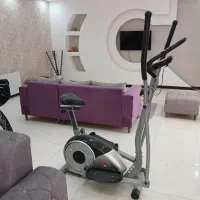 الپتیکال ،اسکی فضایی نو ،مارک مارشال